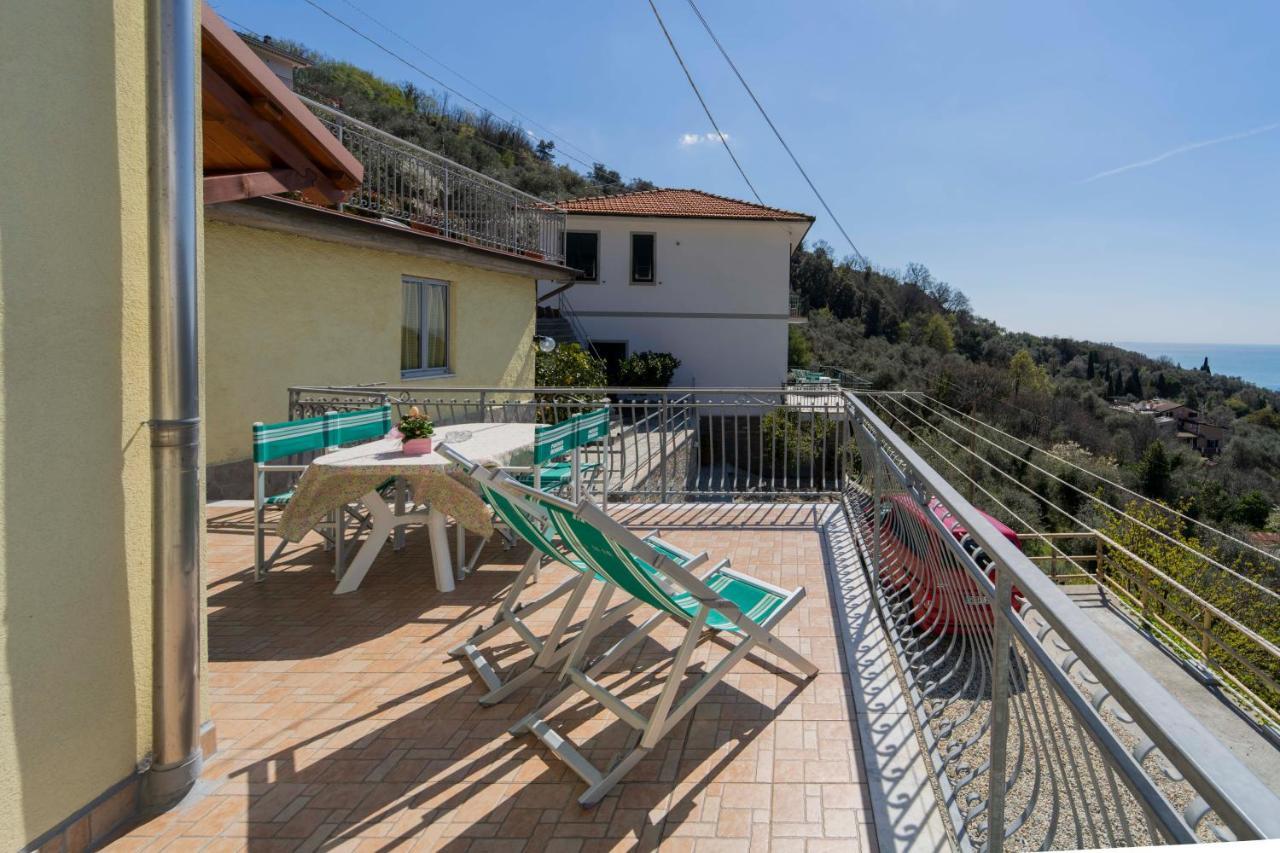 Casa Vacanza Il Portico Монелья Экстерьер фото