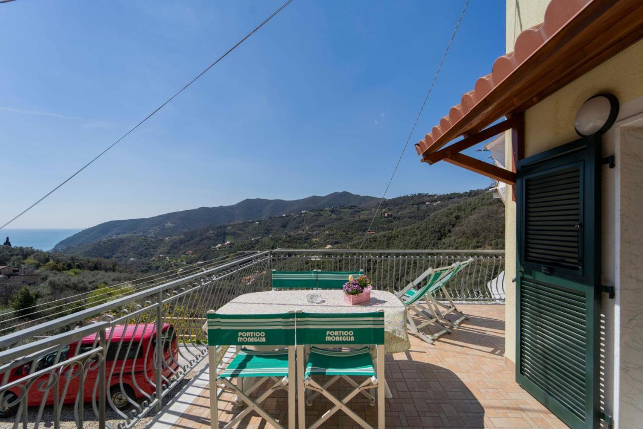 Casa Vacanza Il Portico Монелья Экстерьер фото