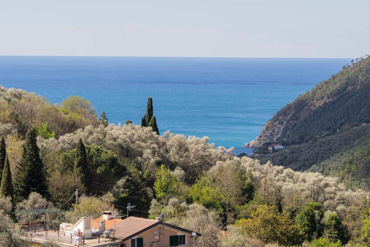 Casa Vacanza Il Portico Монелья Экстерьер фото