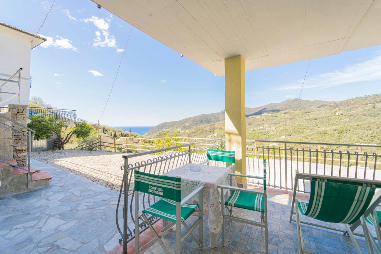 Casa Vacanza Il Portico Монелья Экстерьер фото